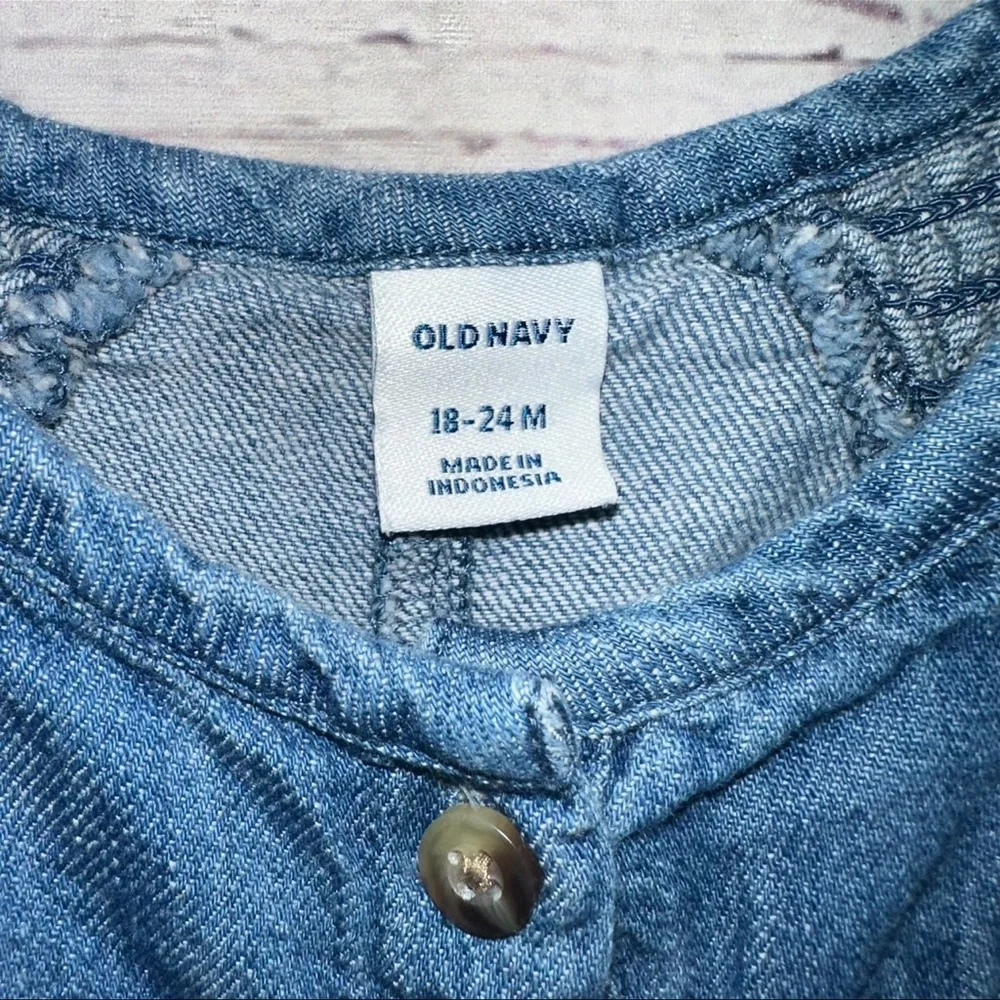 Old Navy Girls Denim Jumpsuit/Romper Size 18-24M